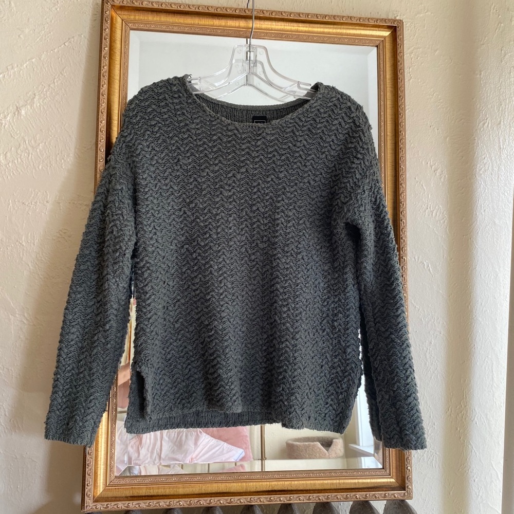 Chunky olive green sweater